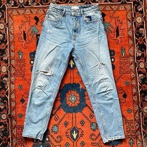 Zara Tapered Leg Jeans - 28